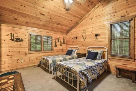 58 River Road Ellijay GA 30522