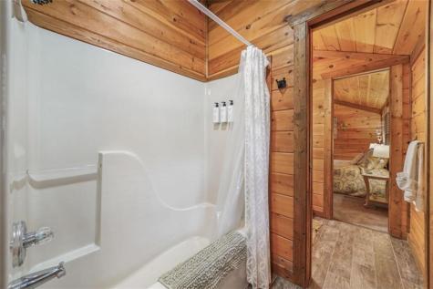 58 River Road Ellijay GA 30522