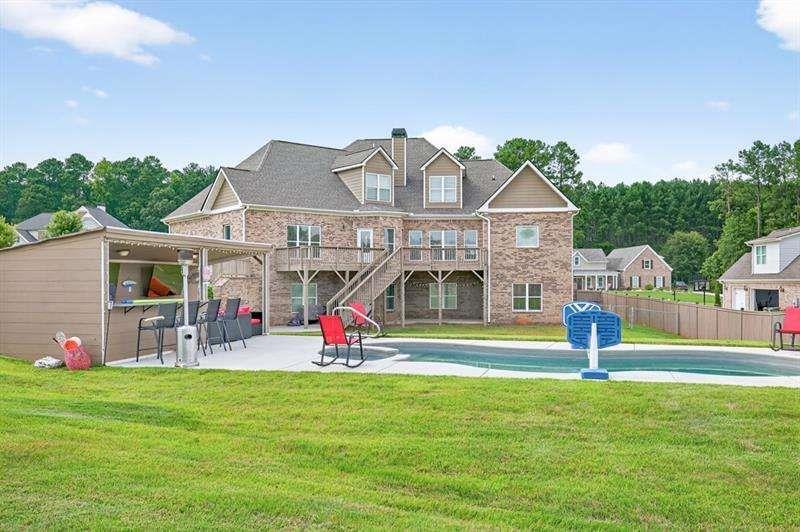 2112 Meadowood Cove Monroe GA 30655
