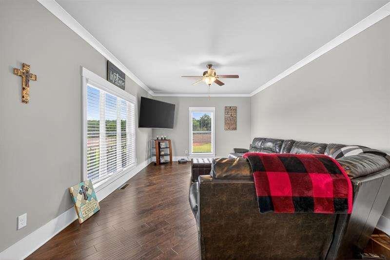 2112 Meadowood Cove Monroe GA 30655