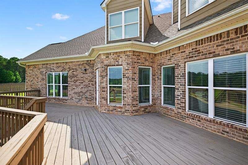 2112 Meadowood Cove Monroe GA 30655