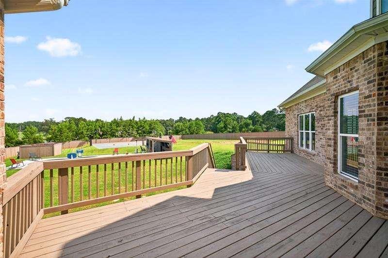 2112 Meadowood Cove Monroe GA 30655