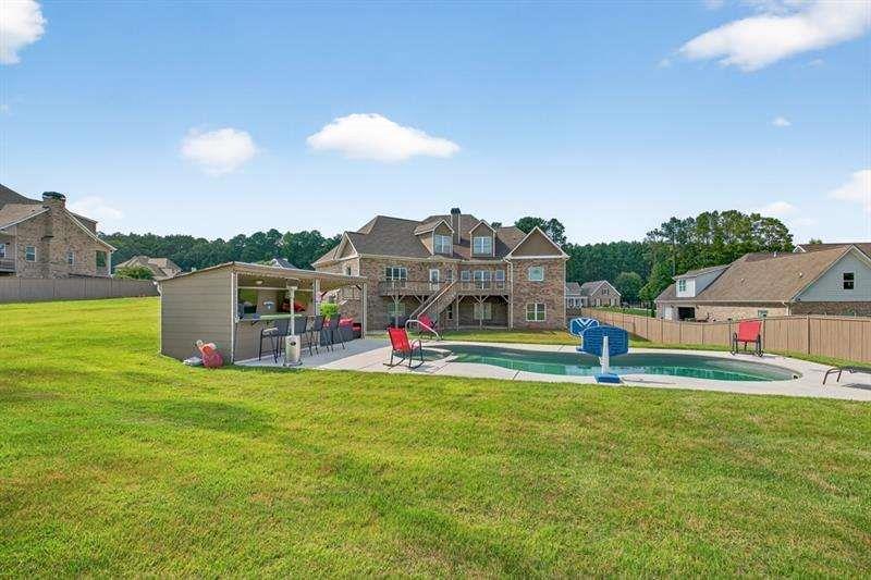 2112 Meadowood Cove Monroe GA 30655