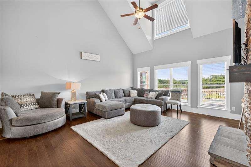 2112 Meadowood Cove Monroe GA 30655