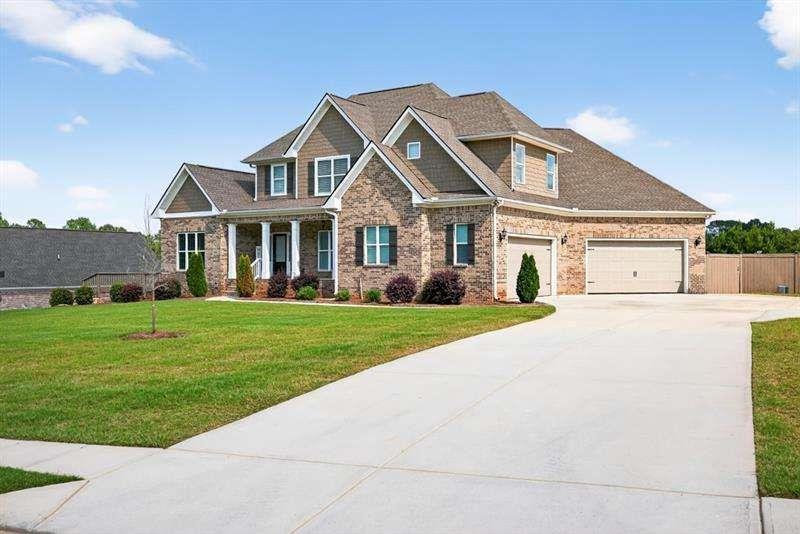 2112 Meadowood Cove Monroe GA 30655