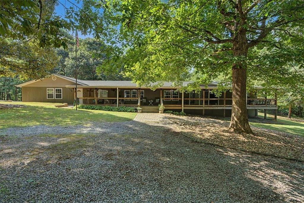 416 Old Jones Road Whitesburg GA 30185