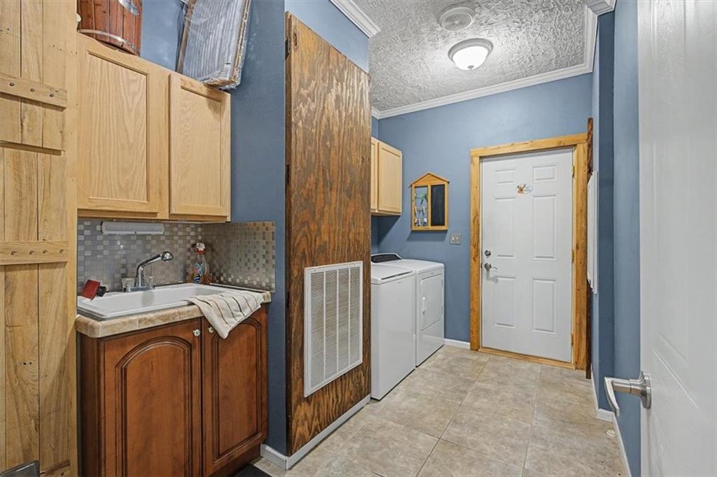 416 Old Jones Road Whitesburg GA 30185