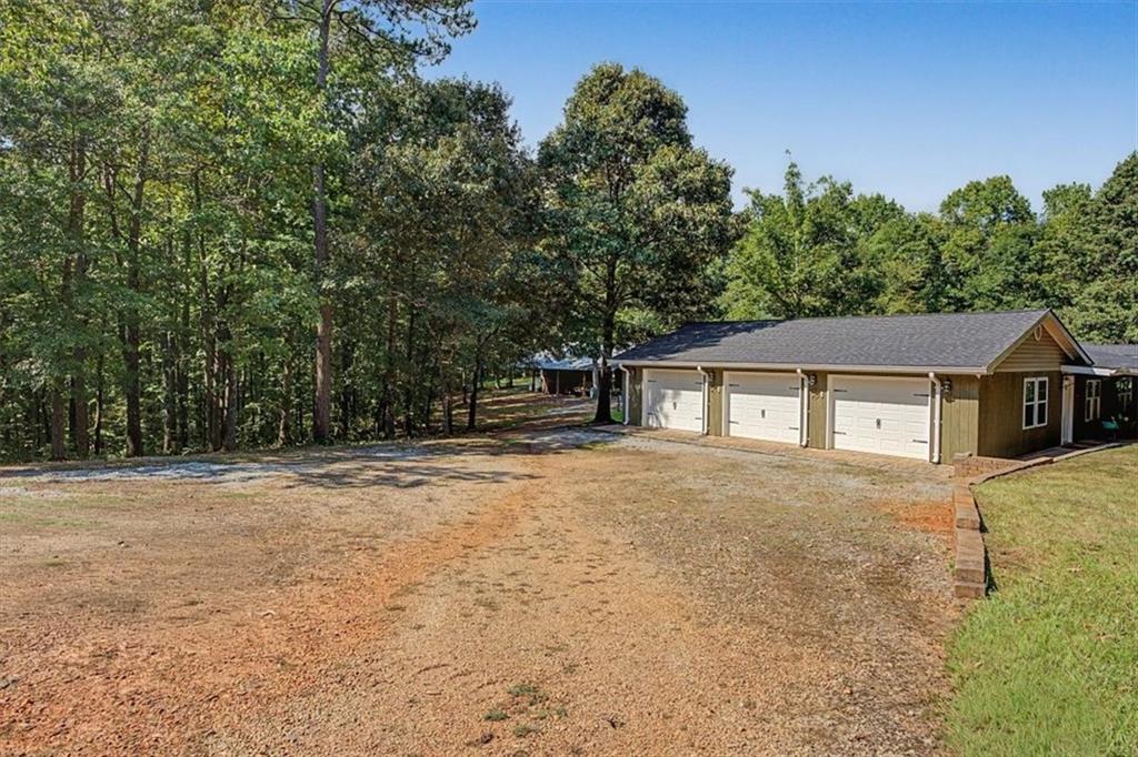 416 Old Jones Road Whitesburg GA 30185
