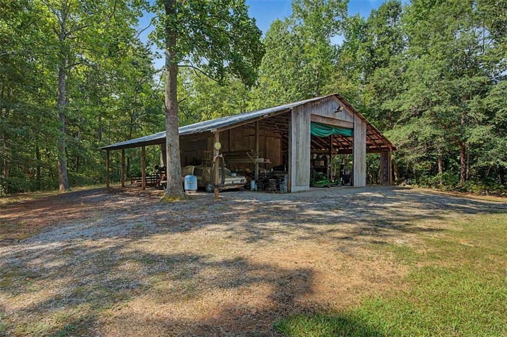 416 Old Jones Road Whitesburg GA 30185