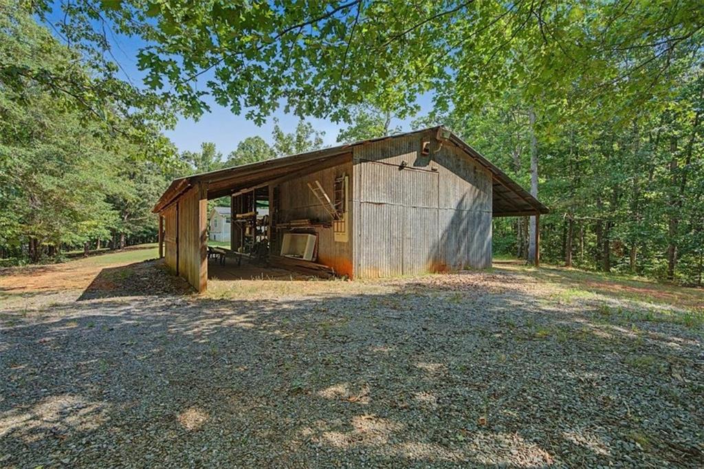 416 Old Jones Road Whitesburg GA 30185
