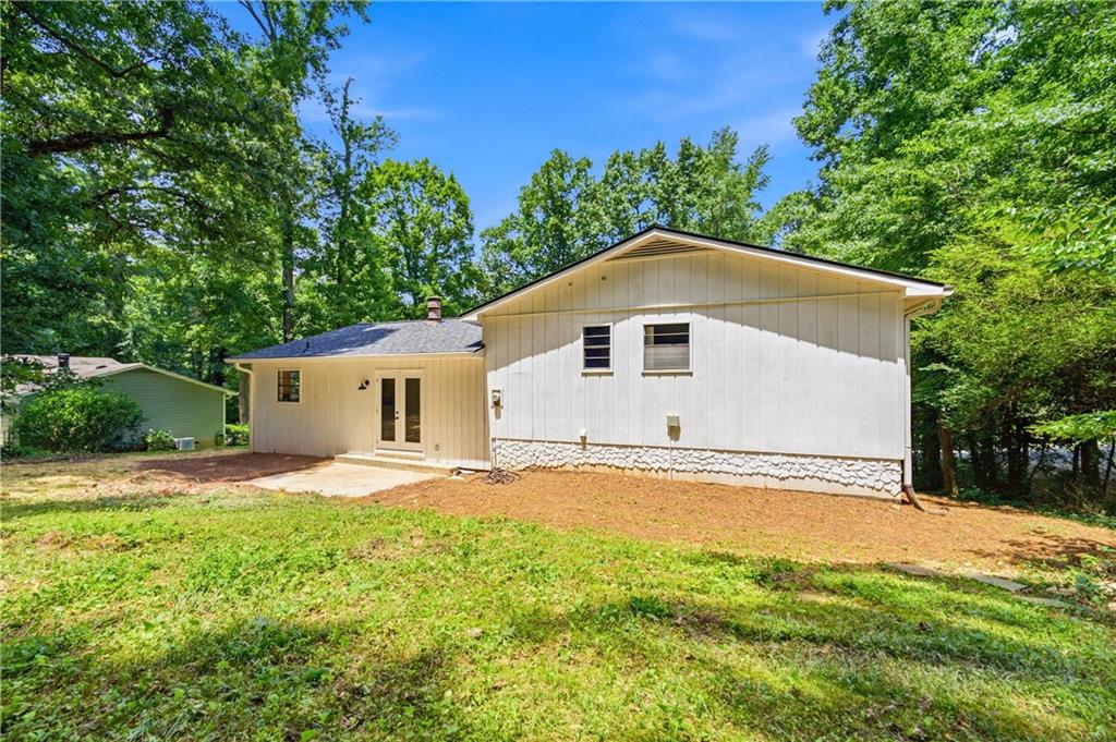 411 Hunters Lane Woodstock GA 30189