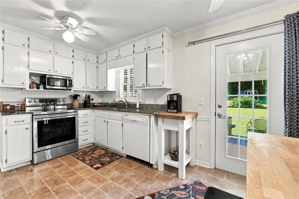 49 Lakeview Drive Villa Rica GA 30180