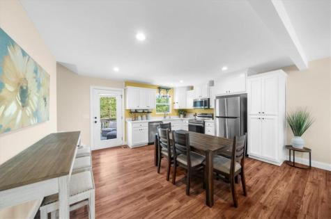 300 Silas Dahlonega GA 30533
