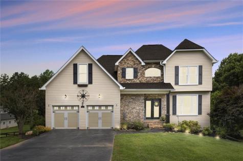 15 Hyalite Road E Dahlonega GA 30533