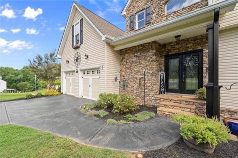15 Hyalite Road E Dahlonega GA 30533