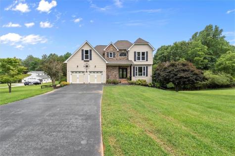 15 Hyalite Road E Dahlonega GA 30533