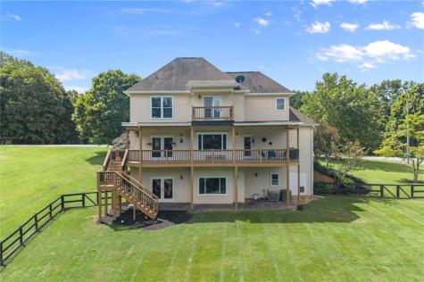 15 Hyalite Road E Dahlonega GA 30533