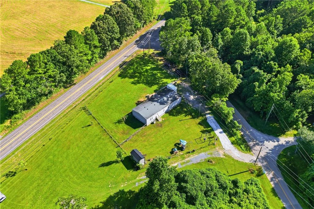 945 Cape Trail Talking Rock GA 30175