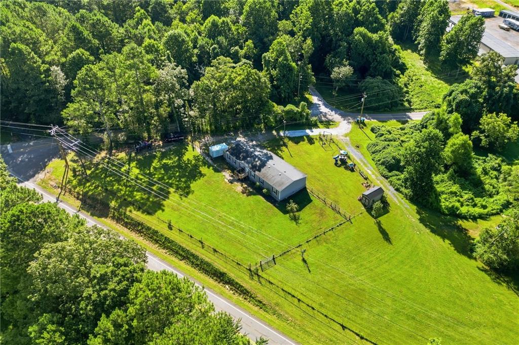 945 Cape Trail Talking Rock GA 30175