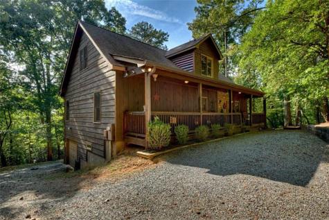 1503 Garnet Drive Ellijay GA 30540
