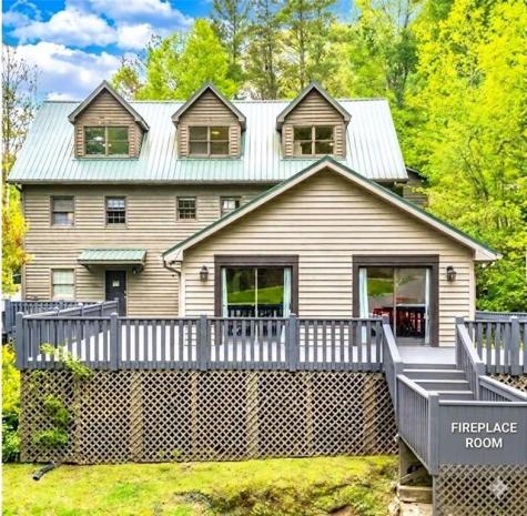 1503 Garnet Drive Ellijay GA 30540
