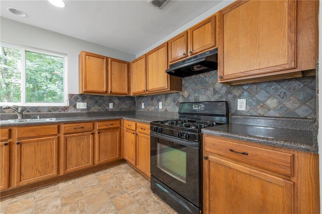 172 Nacoochee Way Canton GA 30114