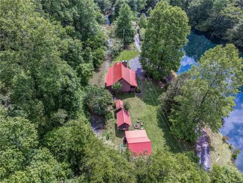 64 Bear Lake Drive Blue Ridge GA 30513