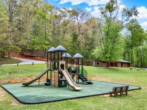 40 Graham Court Ellijay GA 30540