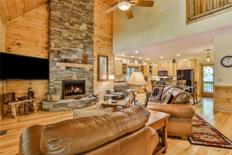 40 Graham Court Ellijay GA 30540