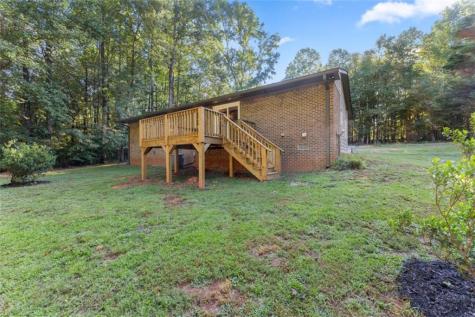 937 Sam Craven Road Cleveland GA 30528