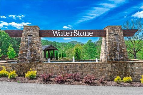 42 Waterstone Way Mineral Bluff GA 30559