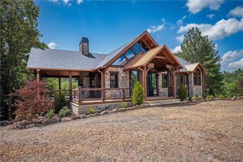42 Waterstone Way Mineral Bluff GA 30559