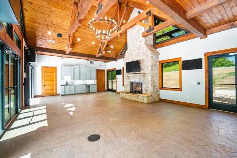 42 Waterstone Way Mineral Bluff GA 30559