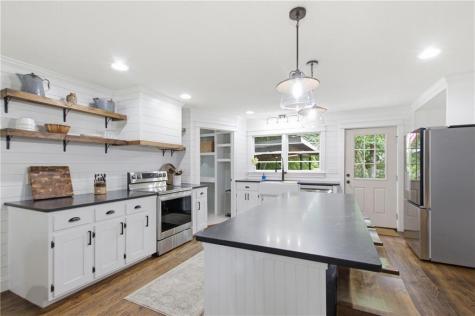 372 Gabrels Drive Clarkesville GA 30523