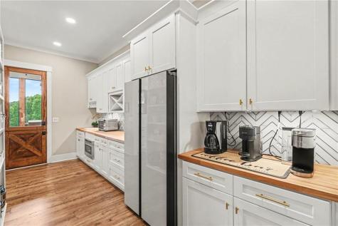 1910 Carlan Road Jasper GA 30143