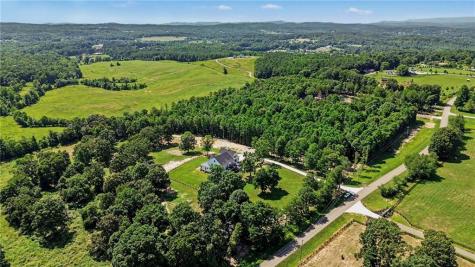 1910 Carlan Road Jasper GA 30143