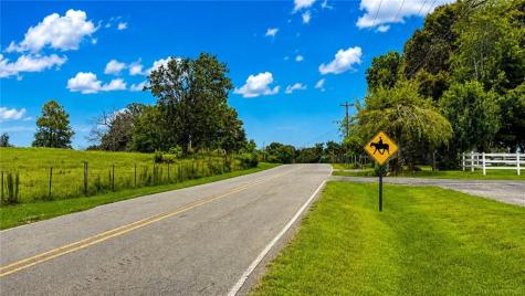 1910 Carlan Road Jasper GA 30143