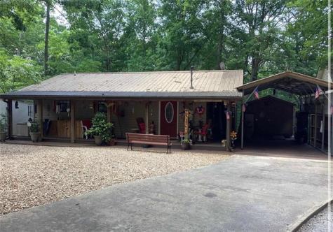 160 Nob Hill Ridge Cleveland GA 30528