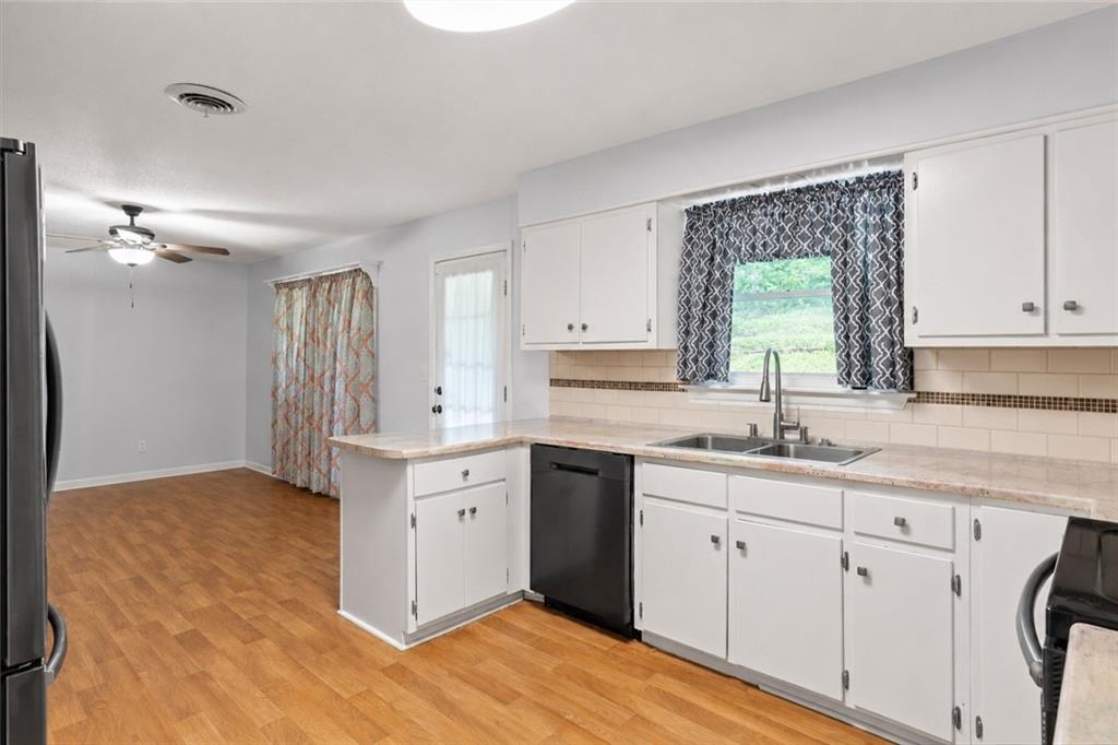 3 Sunrise Drive La Fayette GA 30728