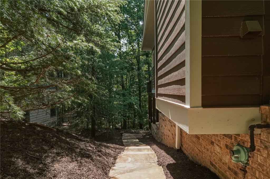 87 Choctaw Ridge Big Canoe GA 30143
