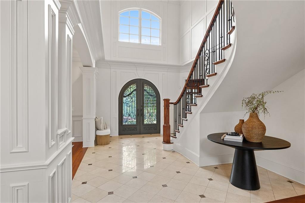 210 Manor Close Milton GA 30004