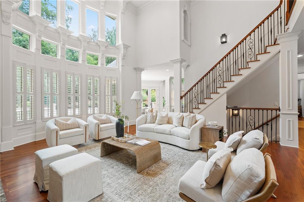 210 Manor Close Milton GA 30004