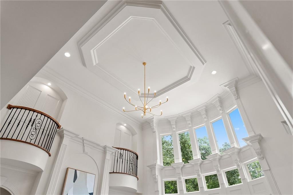 210 Manor Close Milton GA 30004