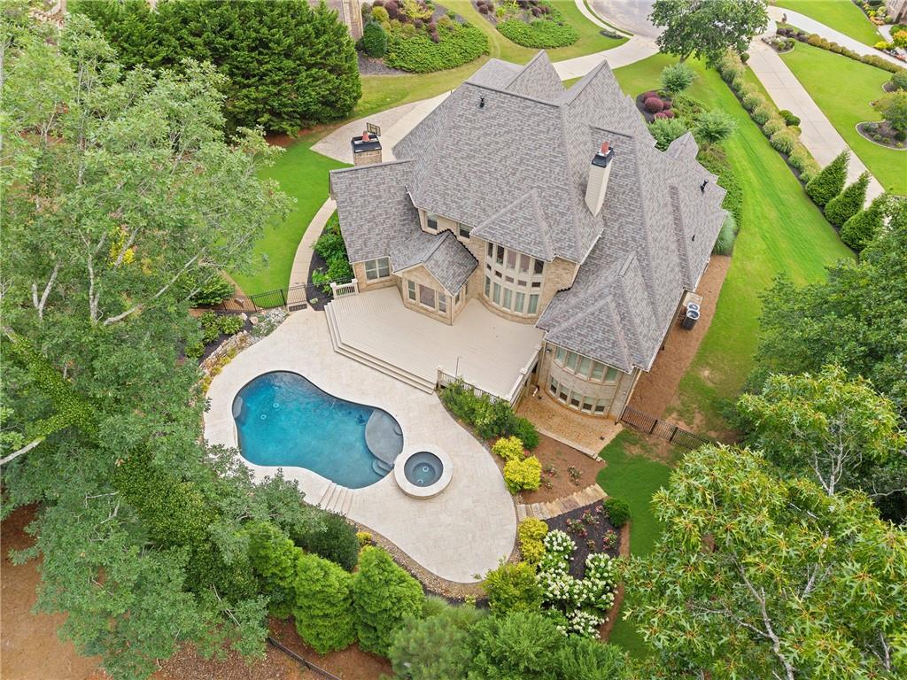 210 Manor Close Milton GA 30004