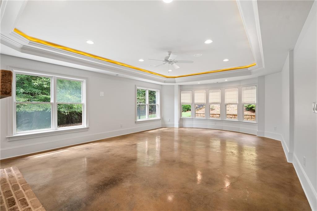210 Manor Close Milton GA 30004