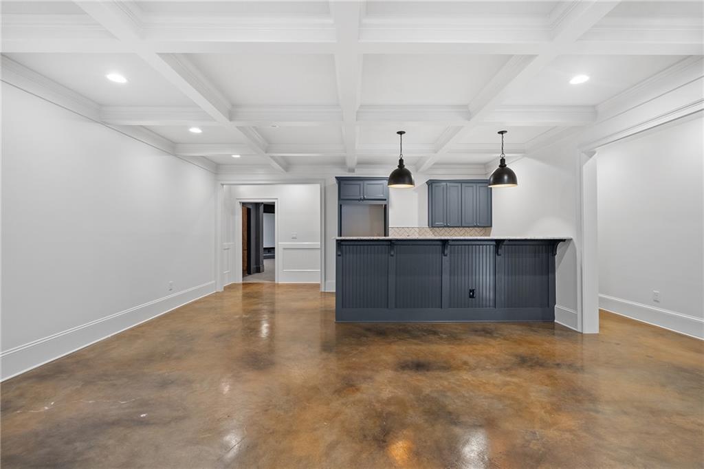 210 Manor Close Milton GA 30004