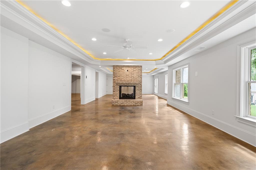 210 Manor Close Milton GA 30004