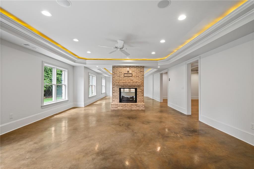 210 Manor Close Milton GA 30004