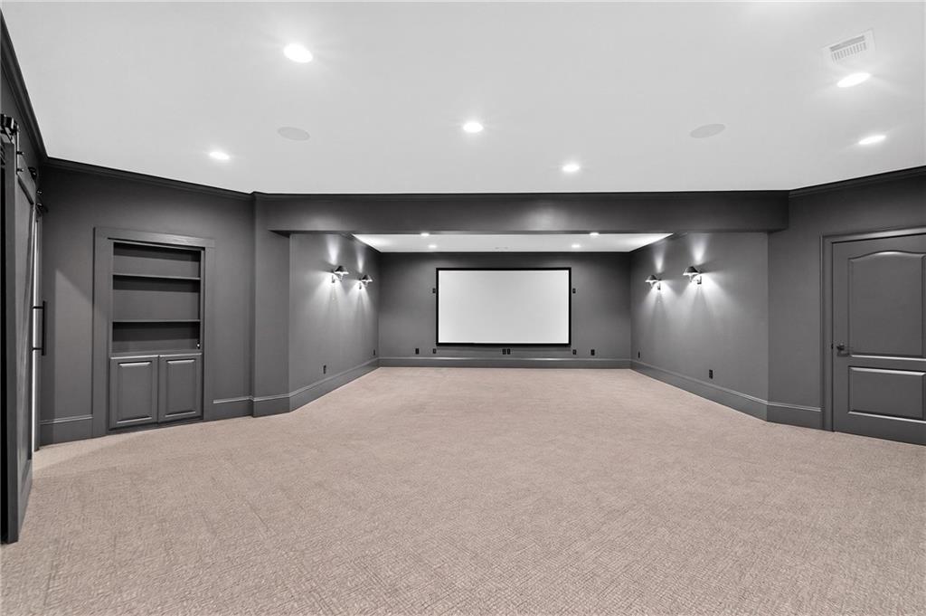 210 Manor Close Milton GA 30004
