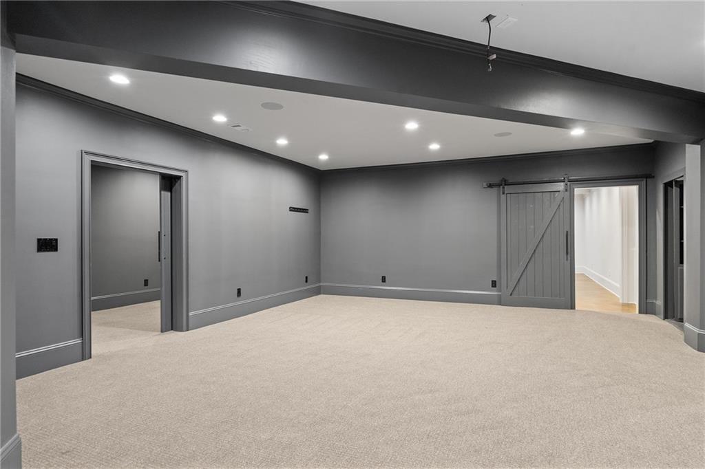 210 Manor Close Milton GA 30004